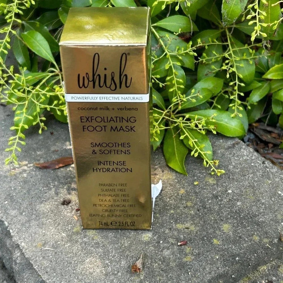 Whish Exfoliating Foot Mask Coconut Milk and Verbana 2.5 oz NEW - Picture 2 of 6